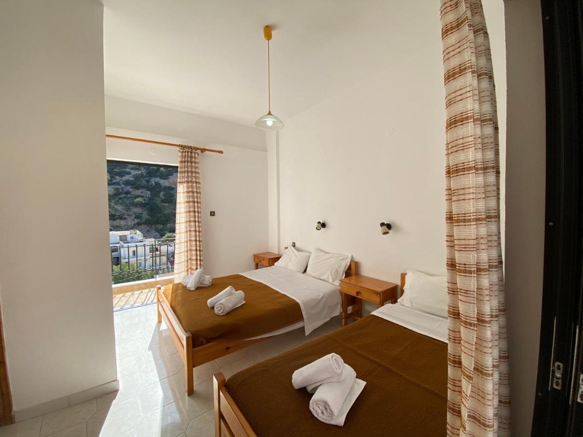 Argyro Studios And Apartments Agia Galini Exterior foto